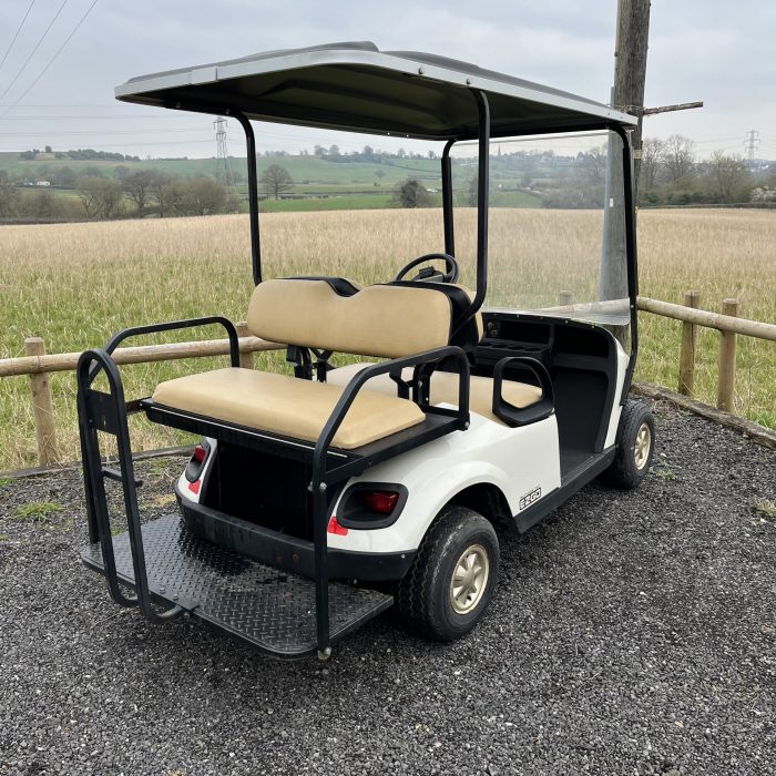 Ezgo TXT 2+2 Petrol Golf Buggy - Image 3